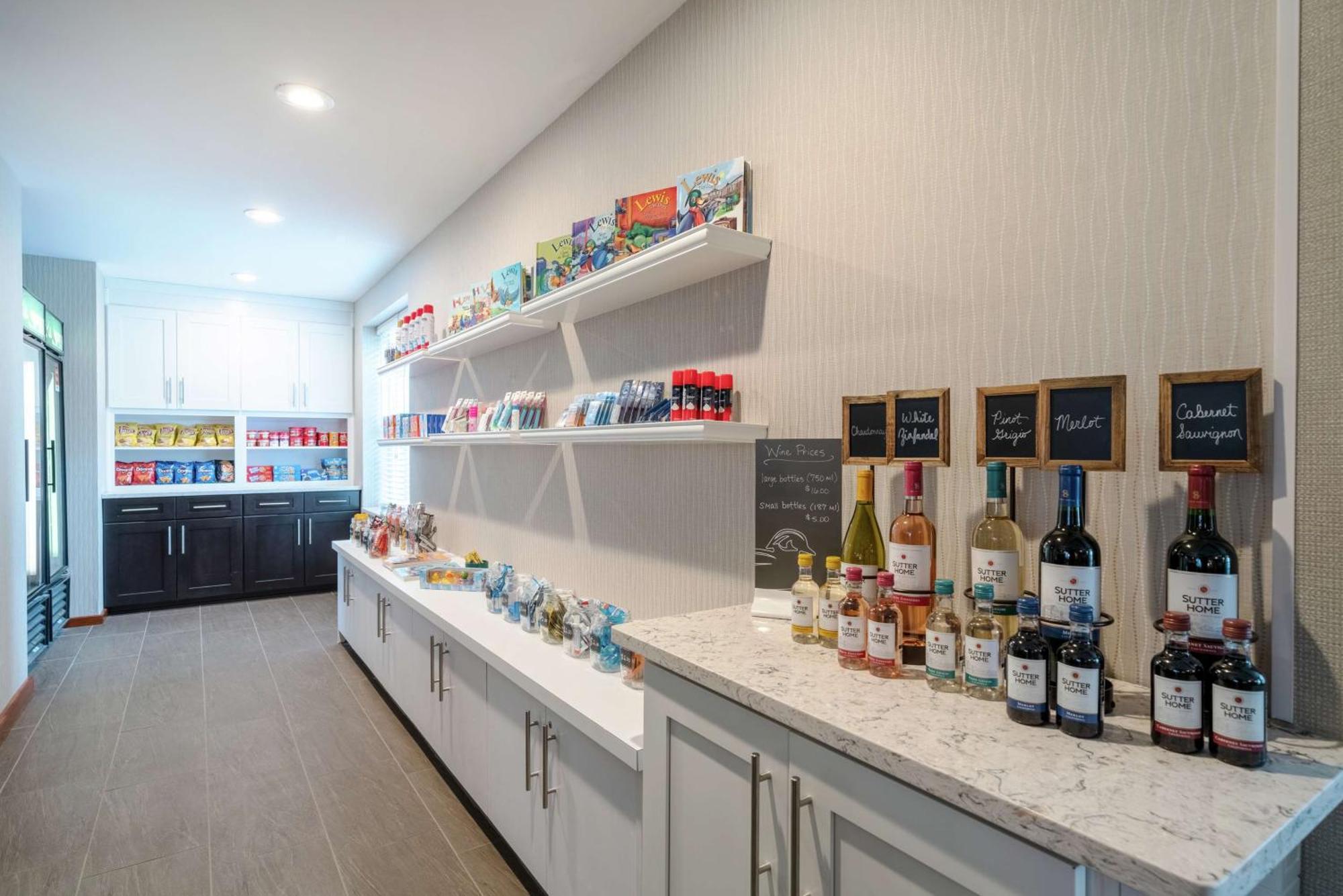 Hotel Homewood By Hilton Philadelphia-valley Forge 3*